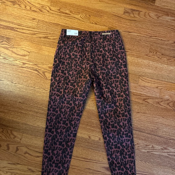 Soft Surroundings NEW w/Tags Jeans Animal Print Sz 10P PERFECT - Picture 2 of 5